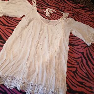 Venus White Linen-y With Lace Swimsuit Cover Up Size Small